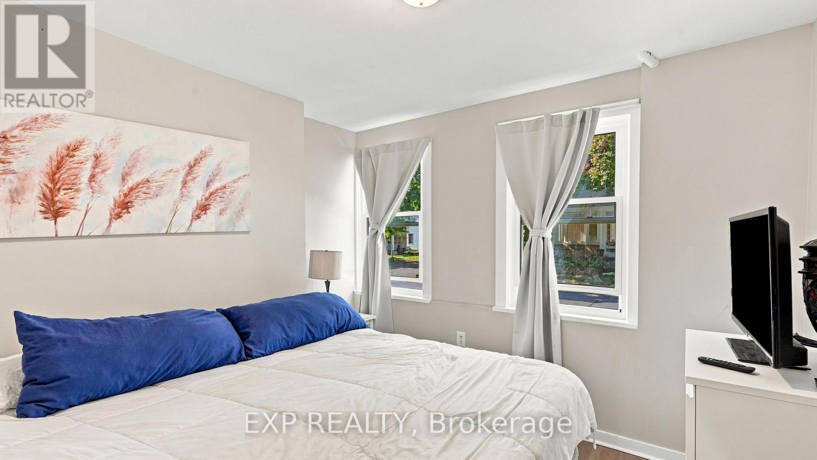 20 Henry Street Property Photo 15