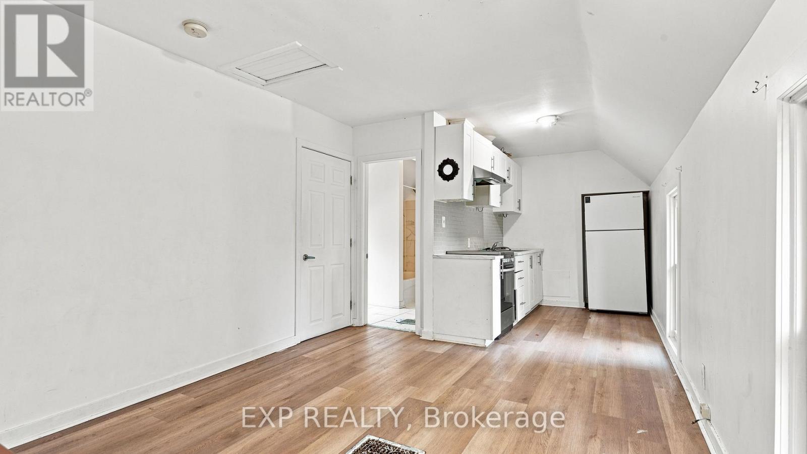 20 Henry Street Property Photo 25