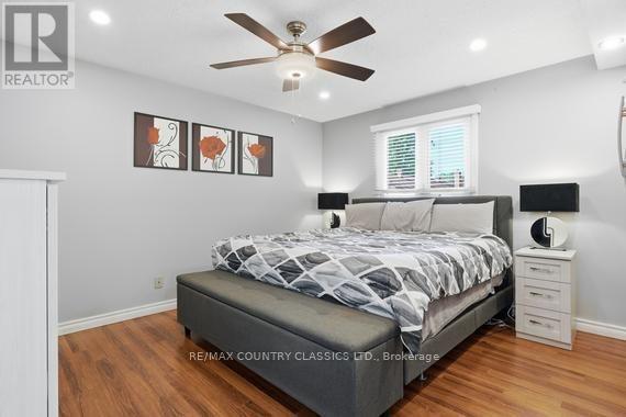 158 Bridge Street W Property Photo 18
