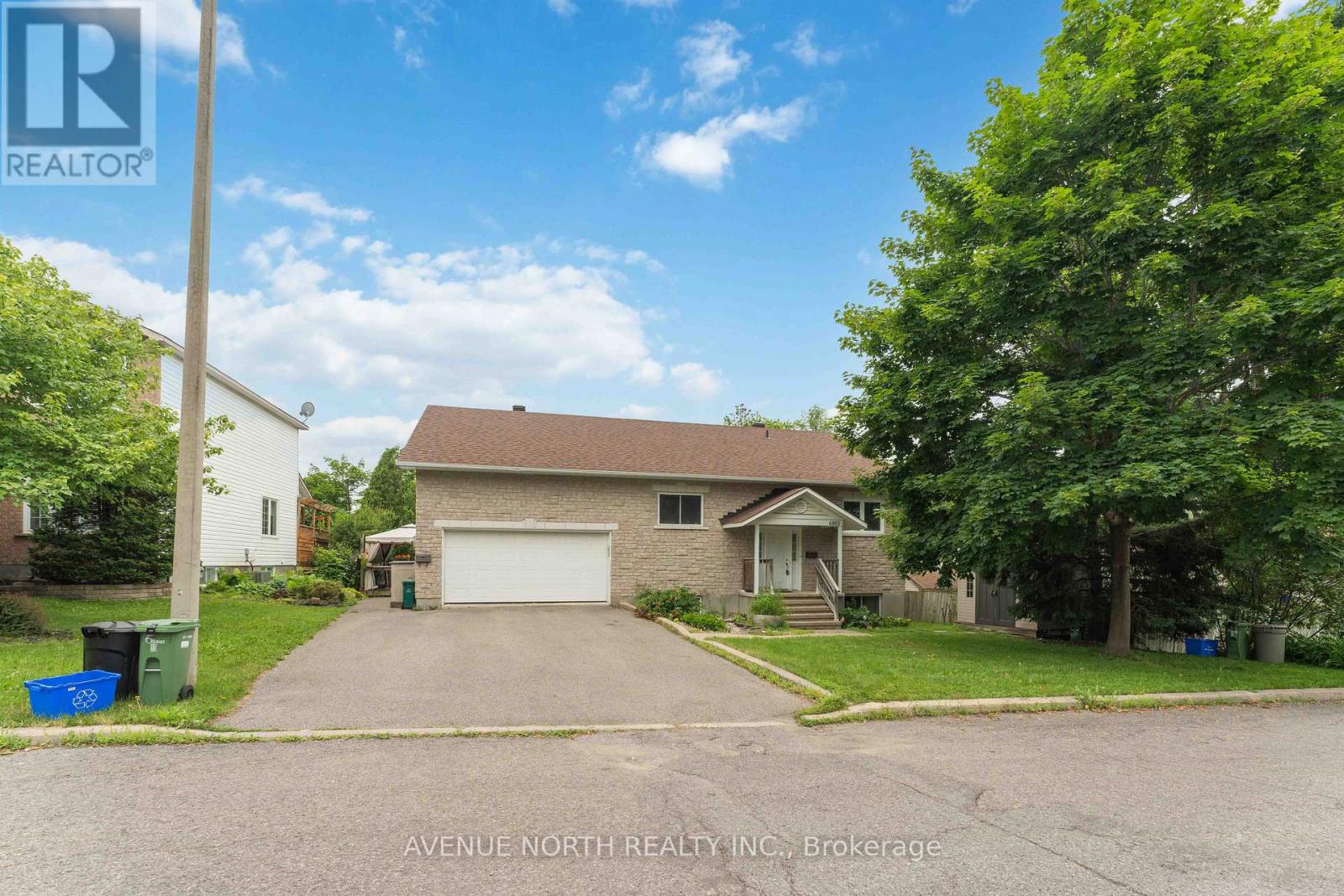 6803 Barsona Place Property Photo 2