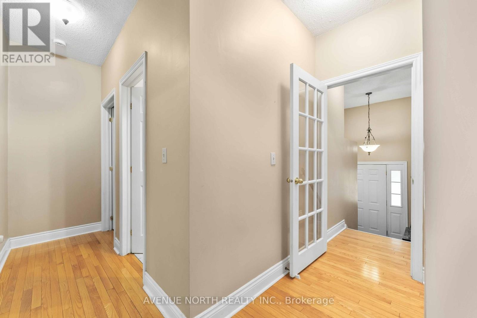 6803 Barsona Place Property Photo 7
