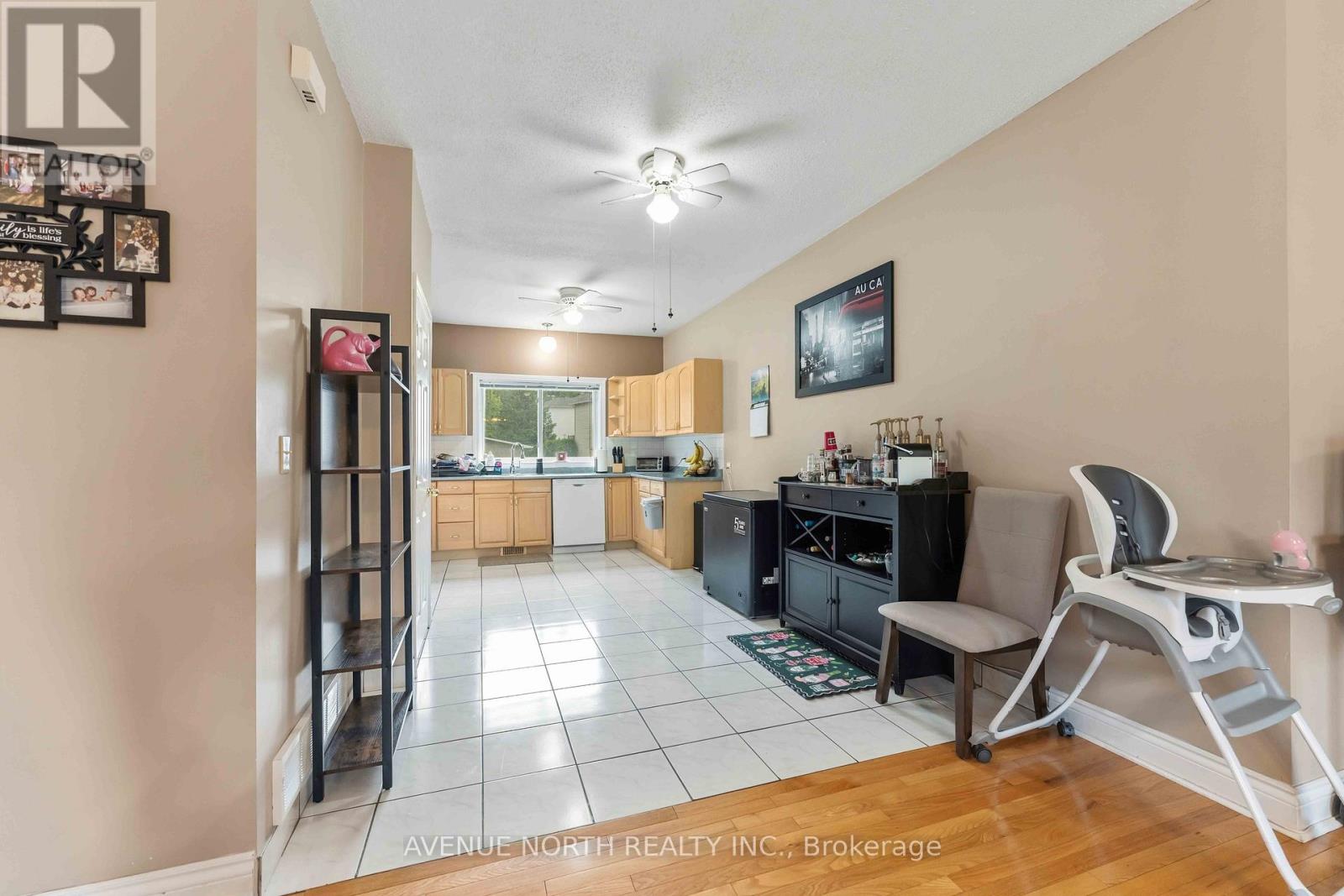 6803 Barsona Place Property Photo 8
