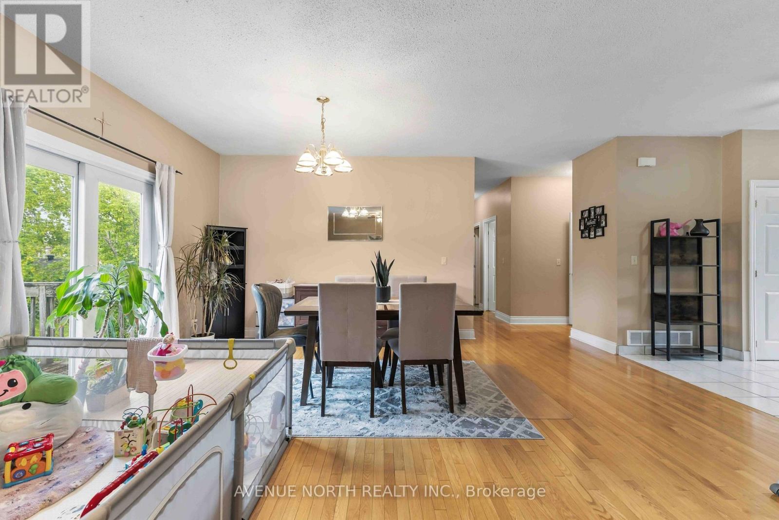 6803 Barsona Place Property Photo 14