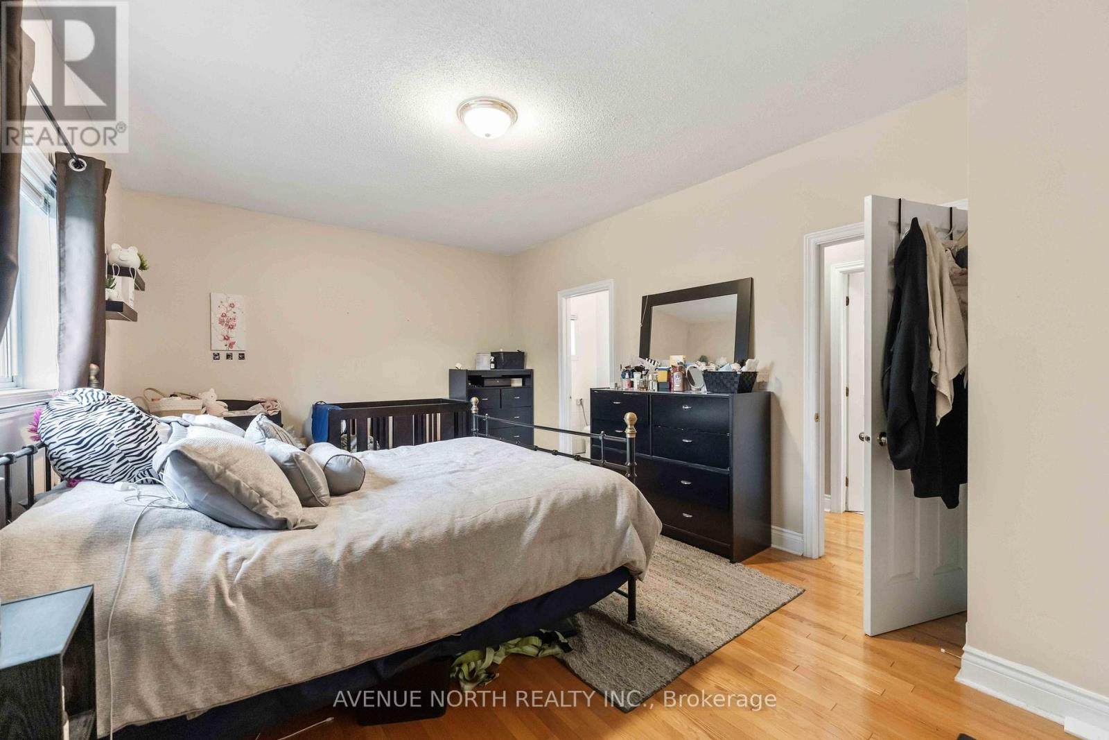 6803 Barsona Place Property Photo 18