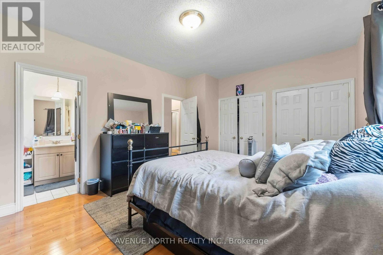 6803 Barsona Place Property Photo 19