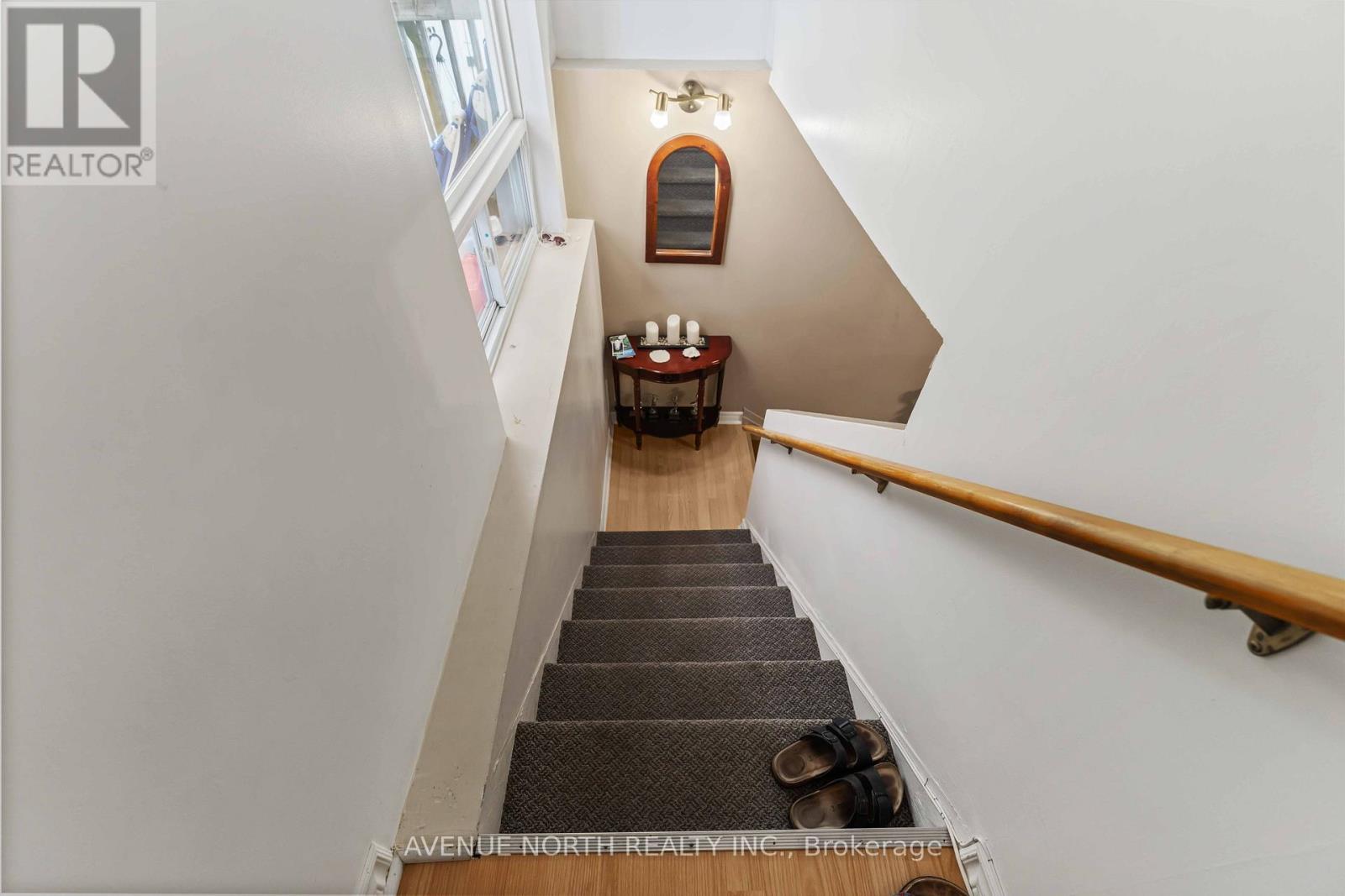 6803 Barsona Place Property Photo 21