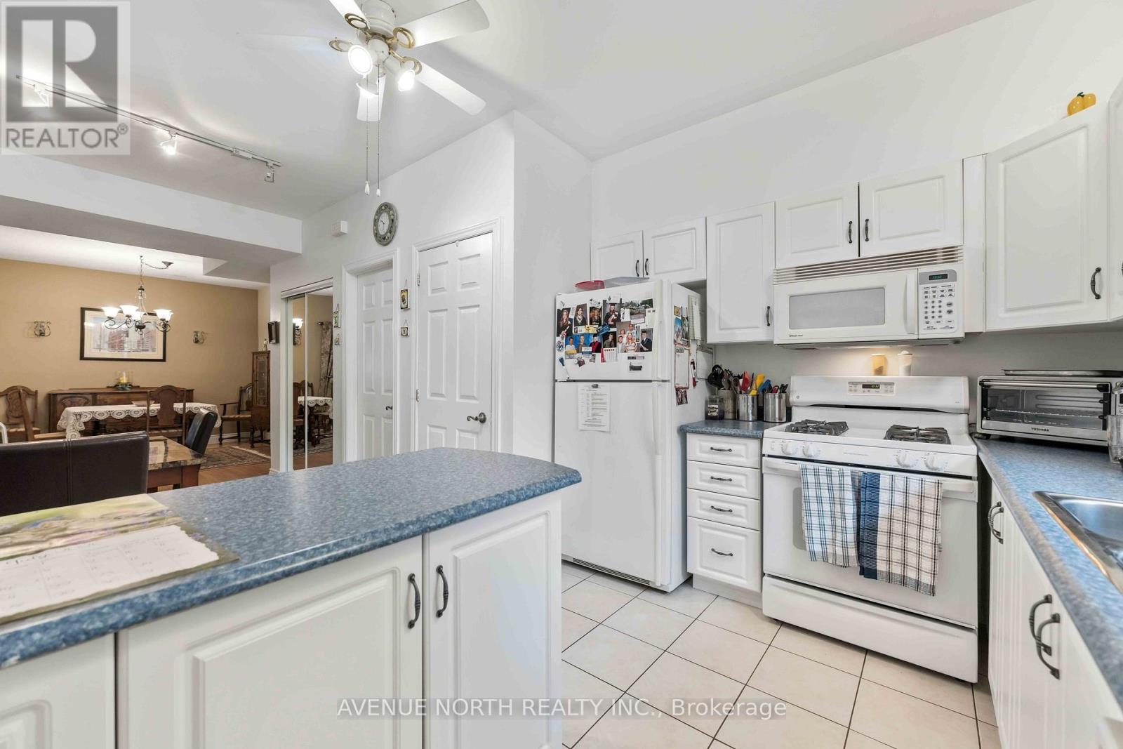 6803 Barsona Place Property Photo 30