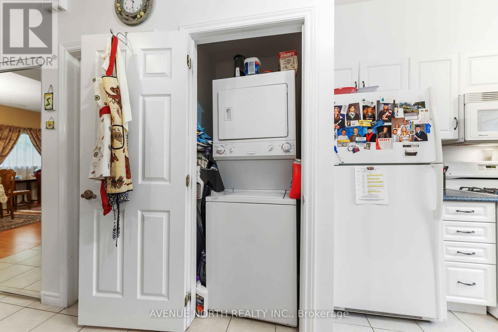 6803 Barsona Place Property Photo 32