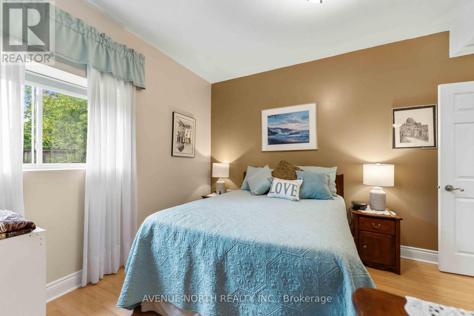 6803 Barsona Place Property Photo 37