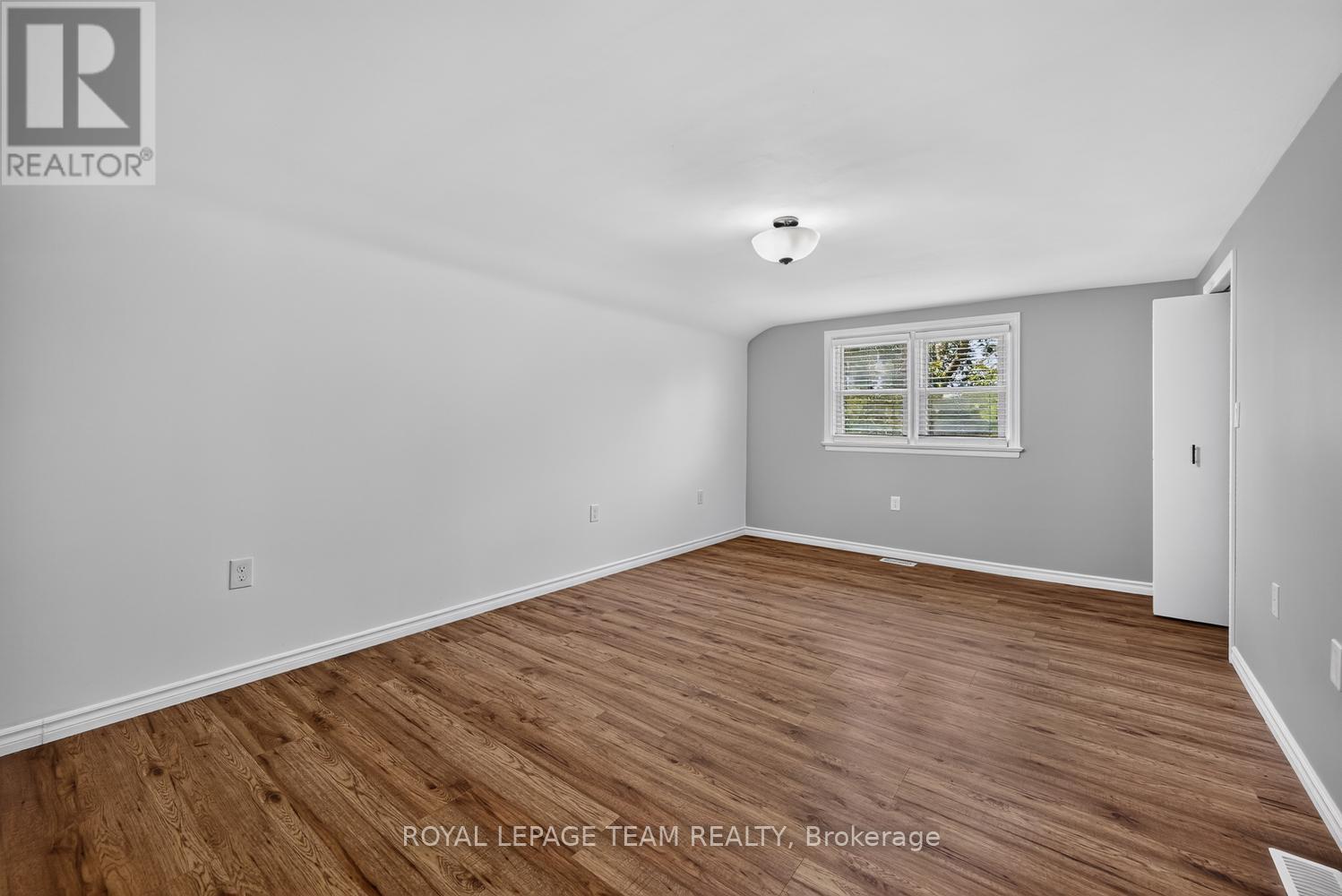 376 Hyde Street Property Photo 21