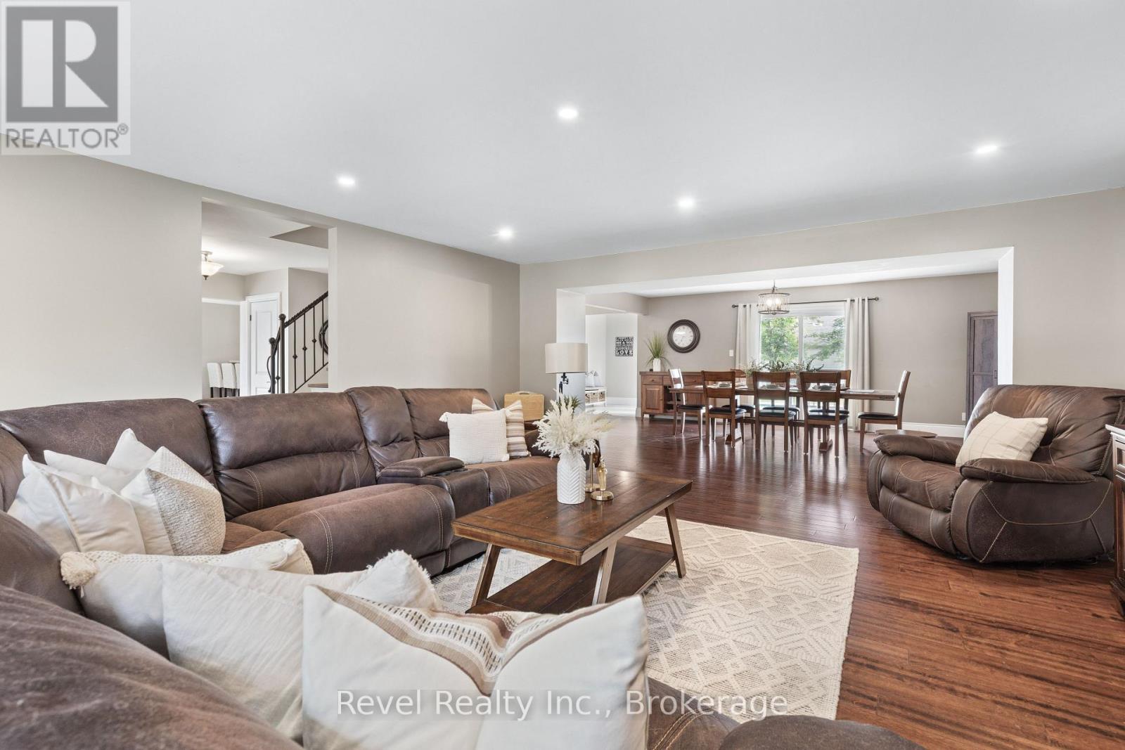 81 Sanderling Crescent Property Photo 8