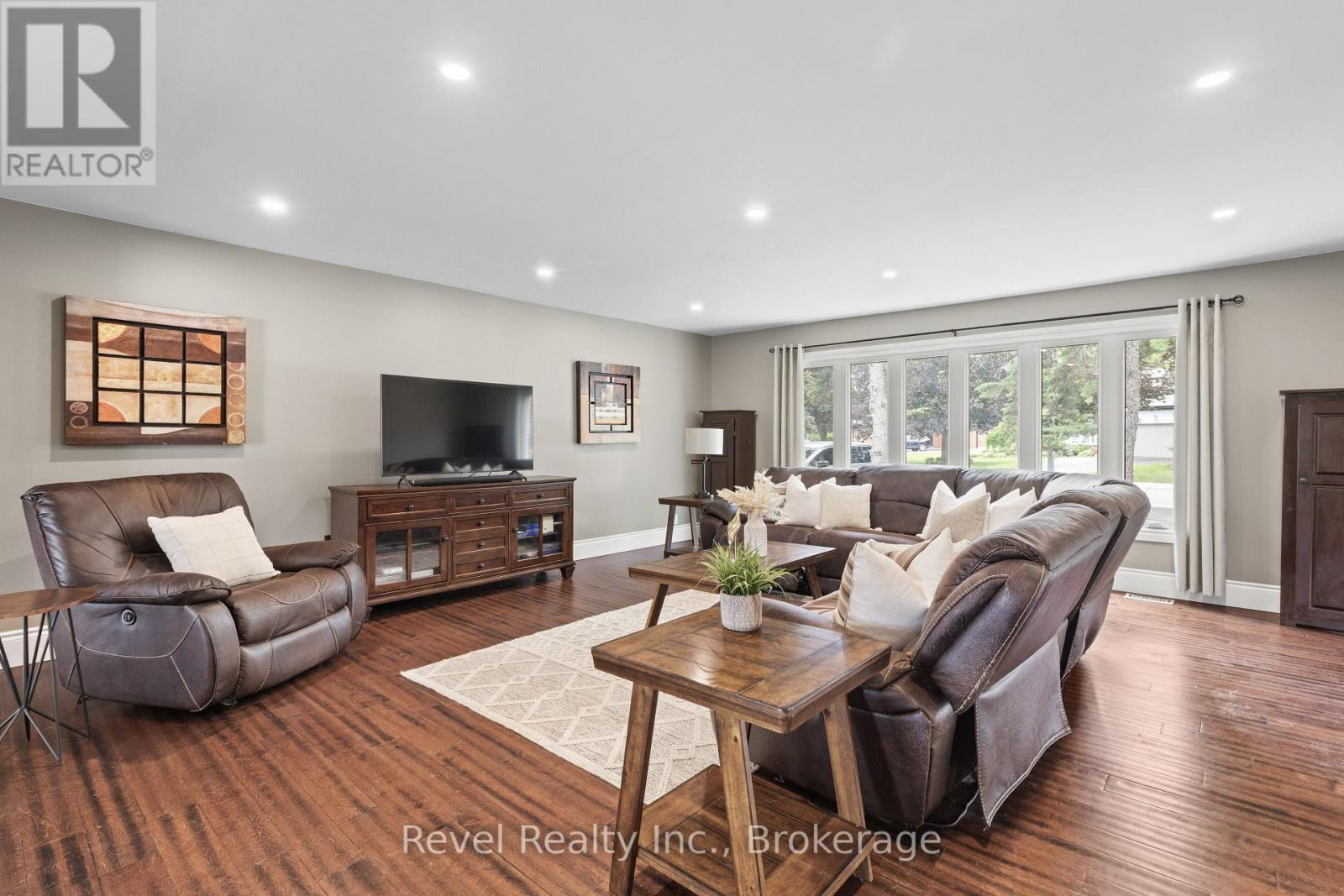 81 Sanderling Crescent Property Photo 11