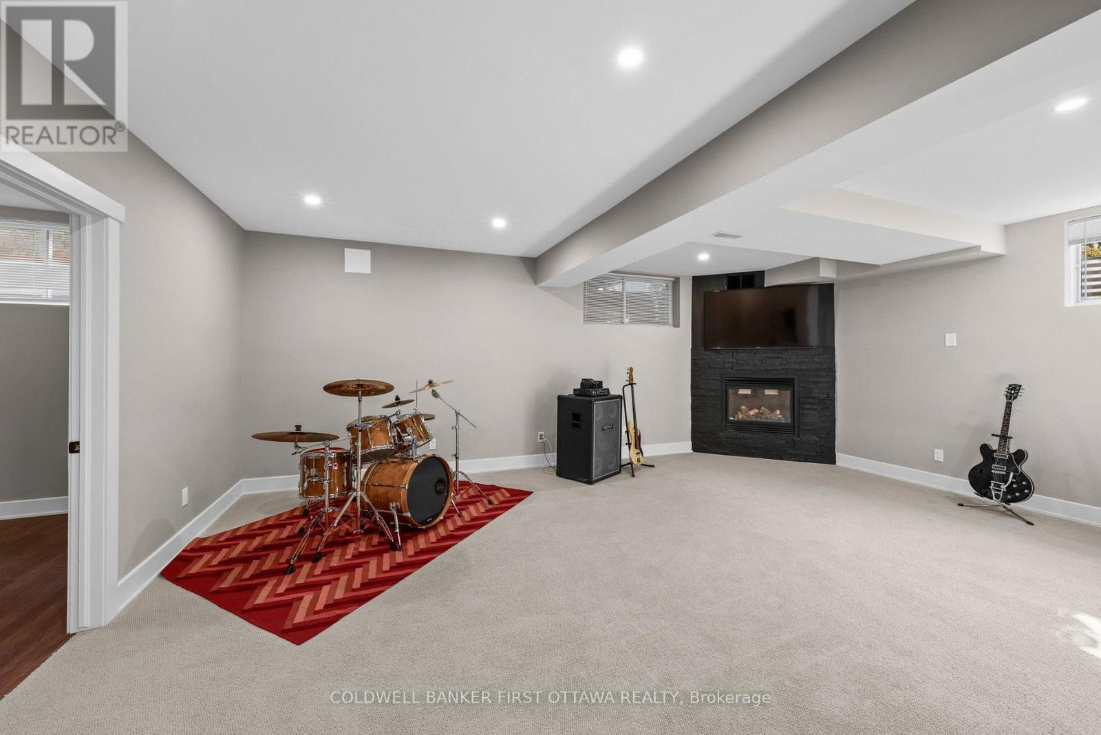 58 Ironside Court Property Photo 32