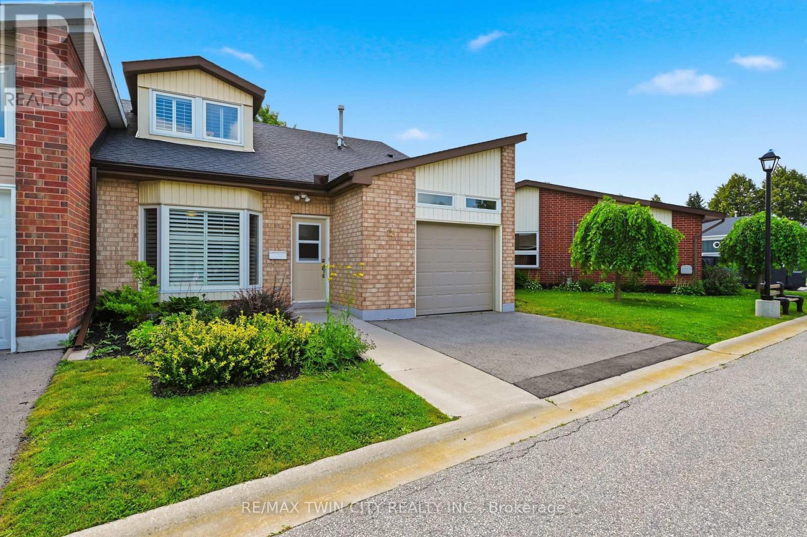 29 Archdeacon Clark Trail Property Photo 2
