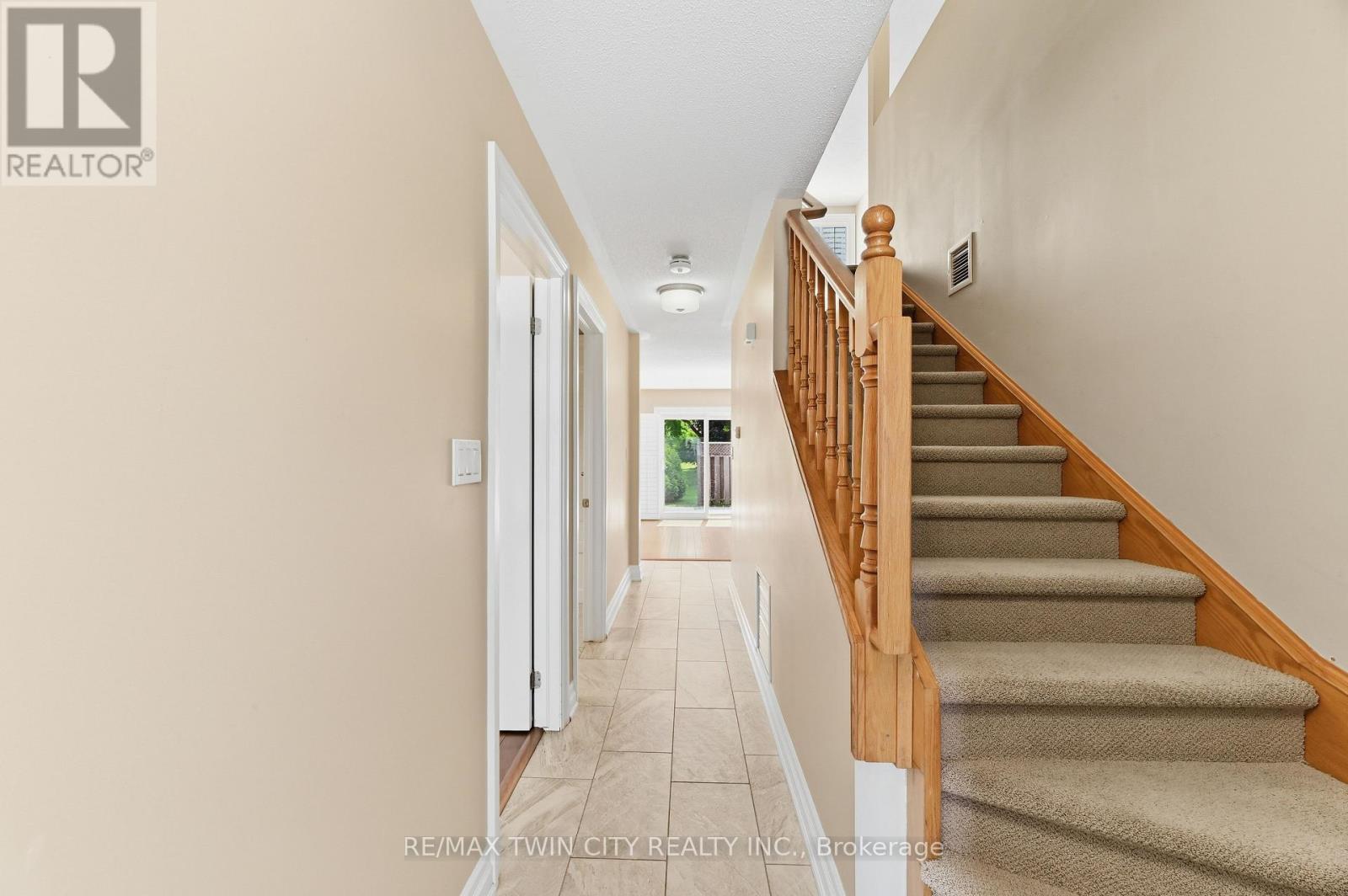 29 Archdeacon Clark Trail Property Photo 7
