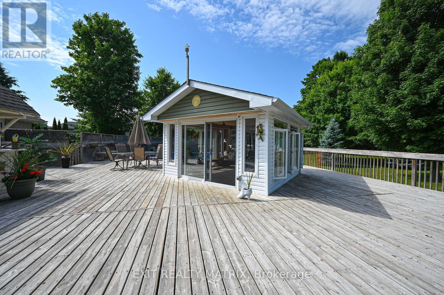 2573 Mitchell Street Property Photo 30