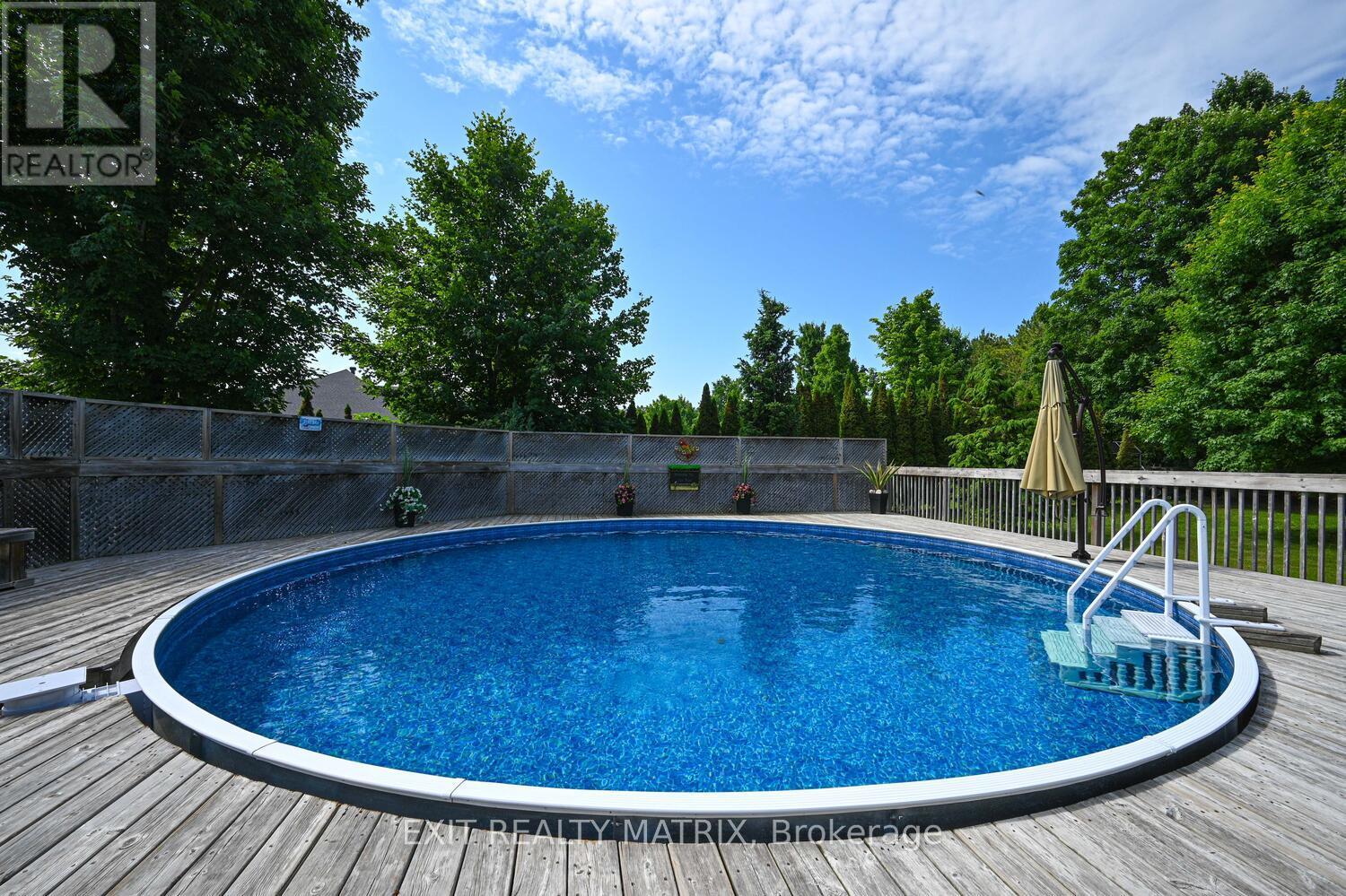 2573 Mitchell Street Property Photo 33