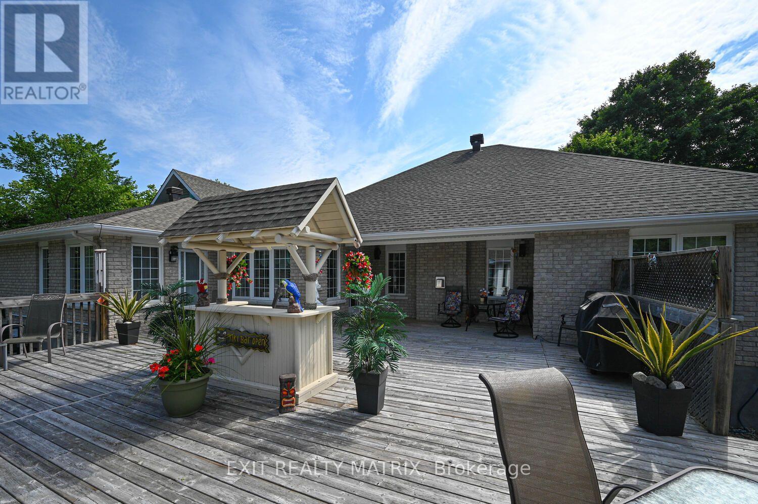 2573 Mitchell Street Property Photo 34