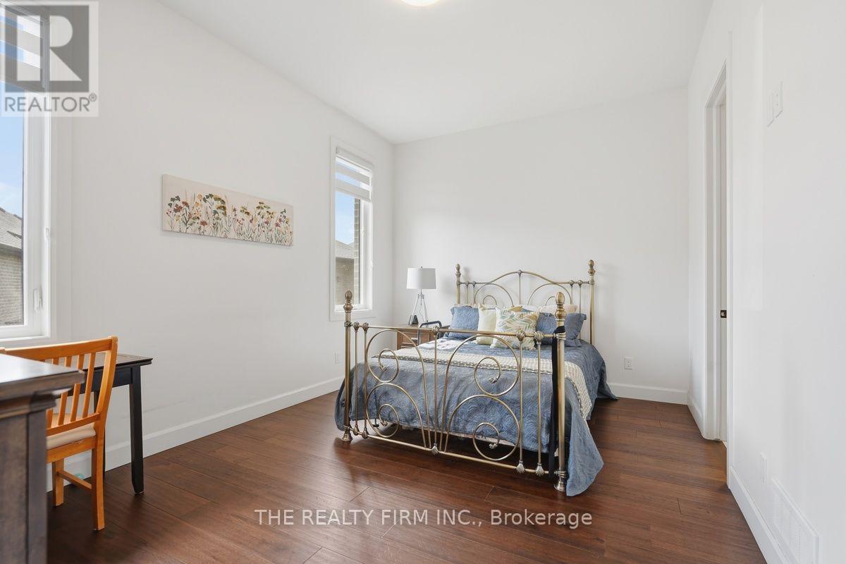 1 - 6990 Clayton Walk Property Photo 22