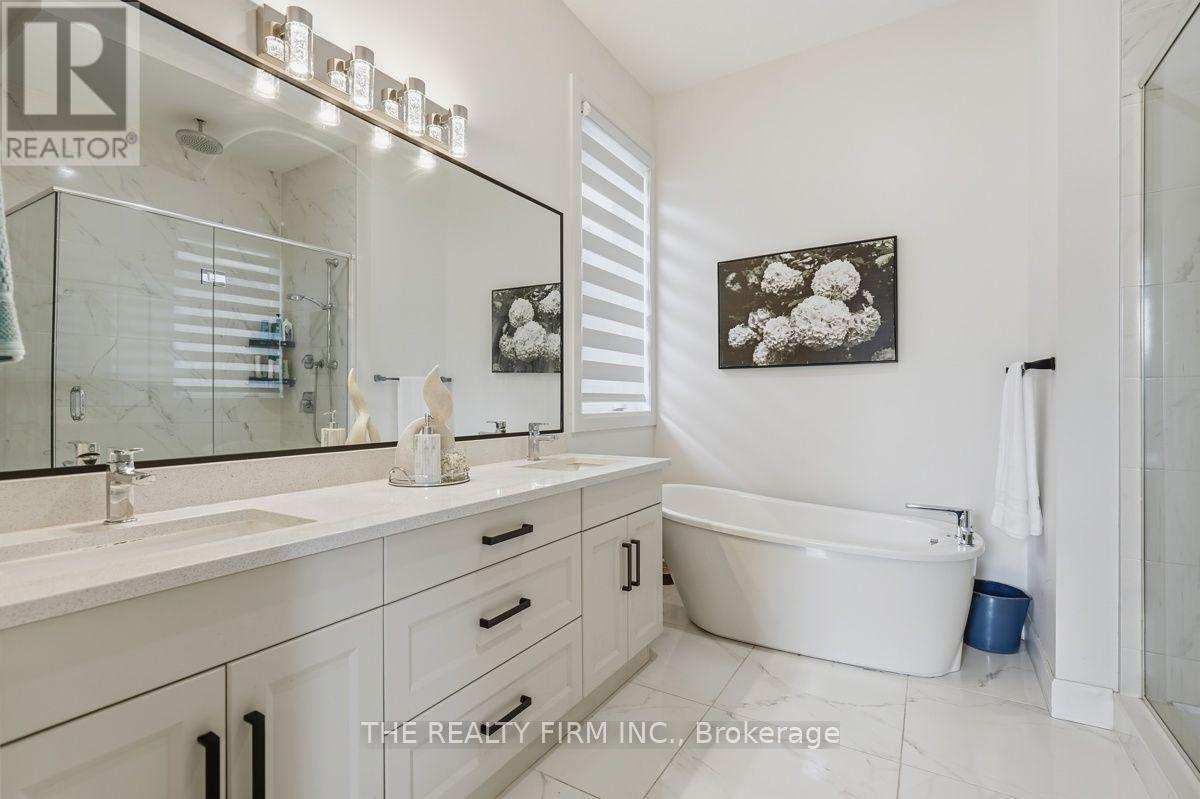 1 - 6990 Clayton Walk Property Photo 25