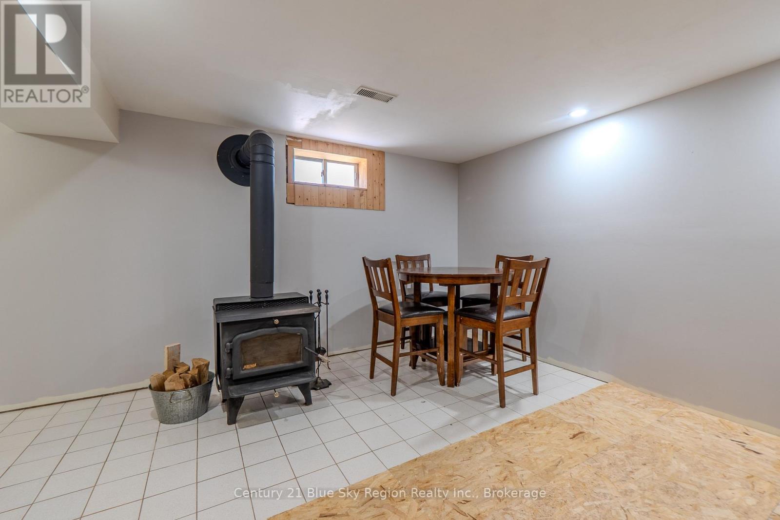 7 Birch Crescent Property Photo 28
