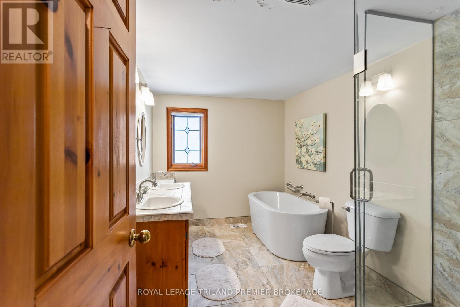 9936 Ontario Street Property Photo 29