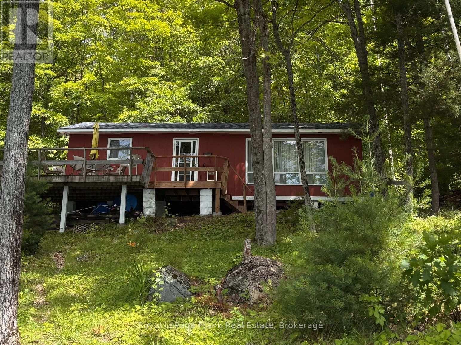275 FARADALE DRIVE Property Photo 1