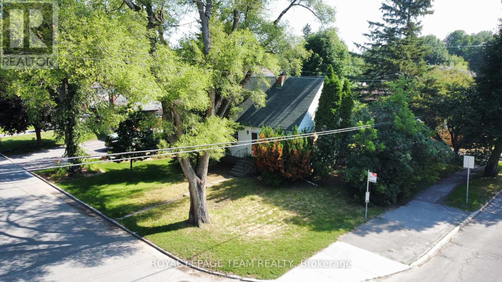 637 Windermere Avenue Property Photo 3