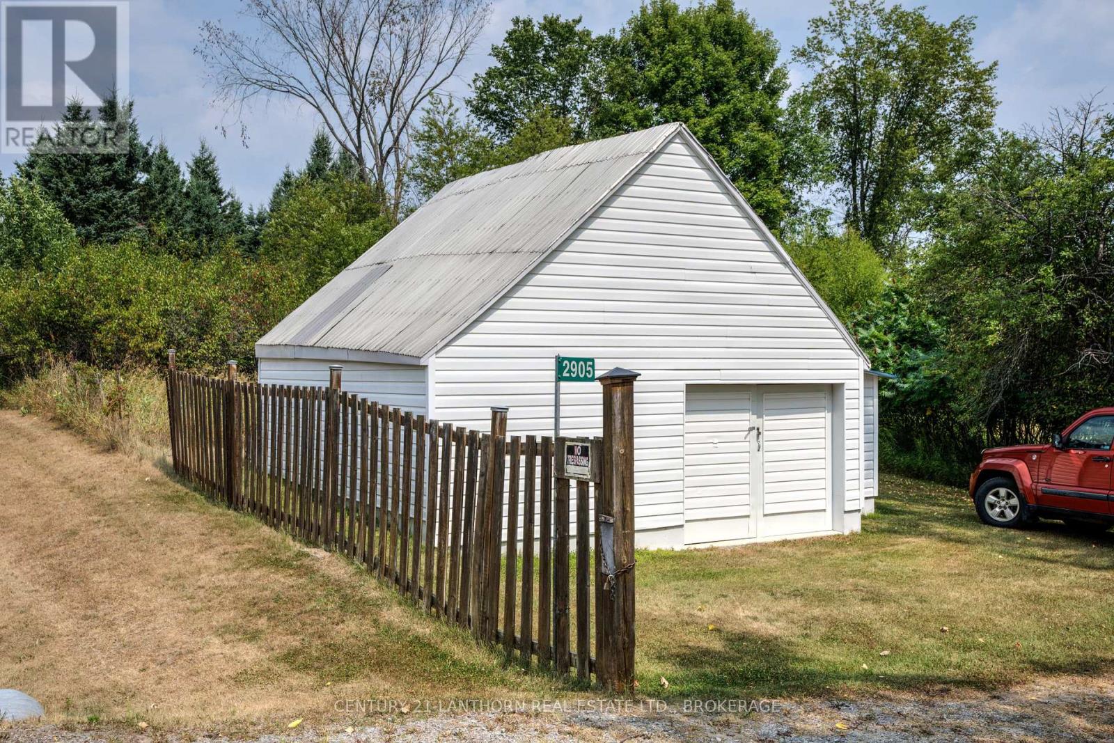 2905 County Rd 15 Road Property Photo 12