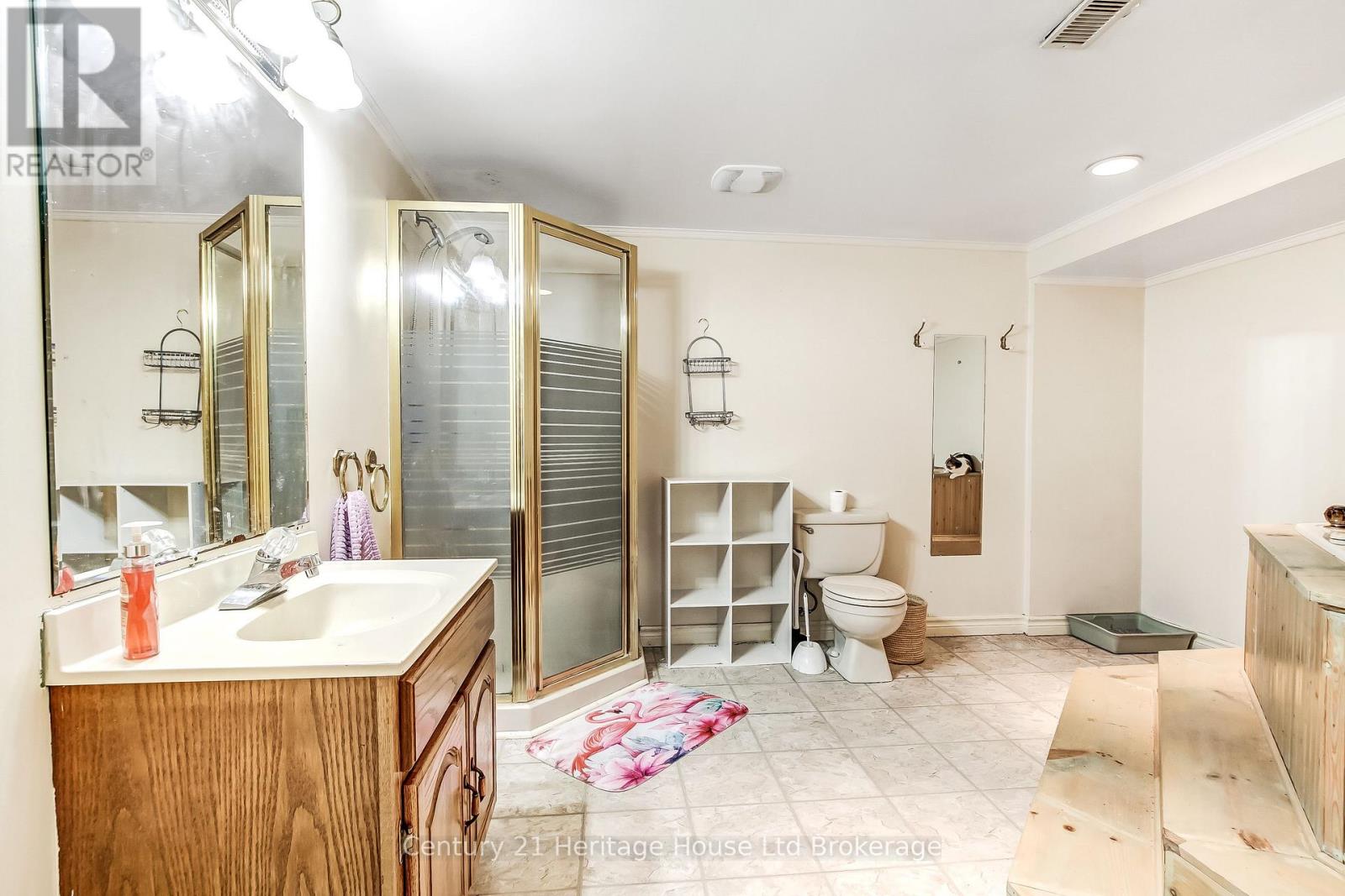 84 Anderson Street Property Photo 16