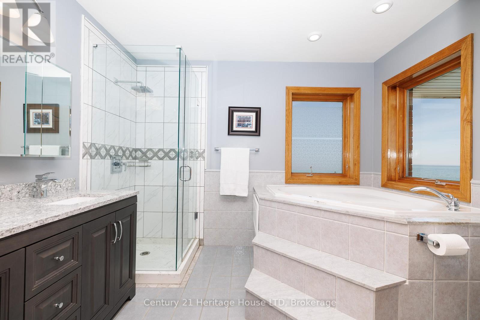 6 Jacob's Landing Property Photo 21