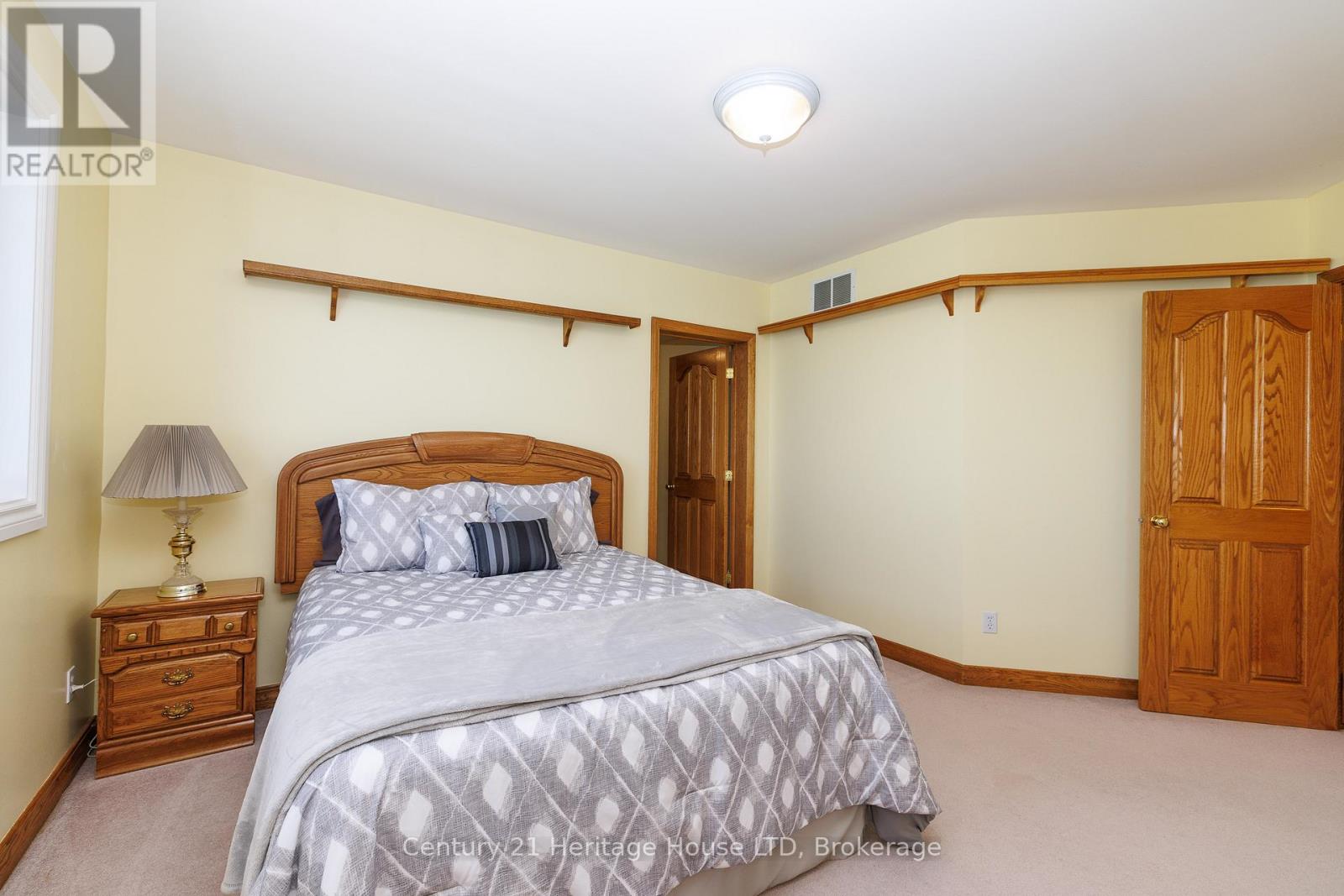 6 Jacob's Landing Property Photo 25