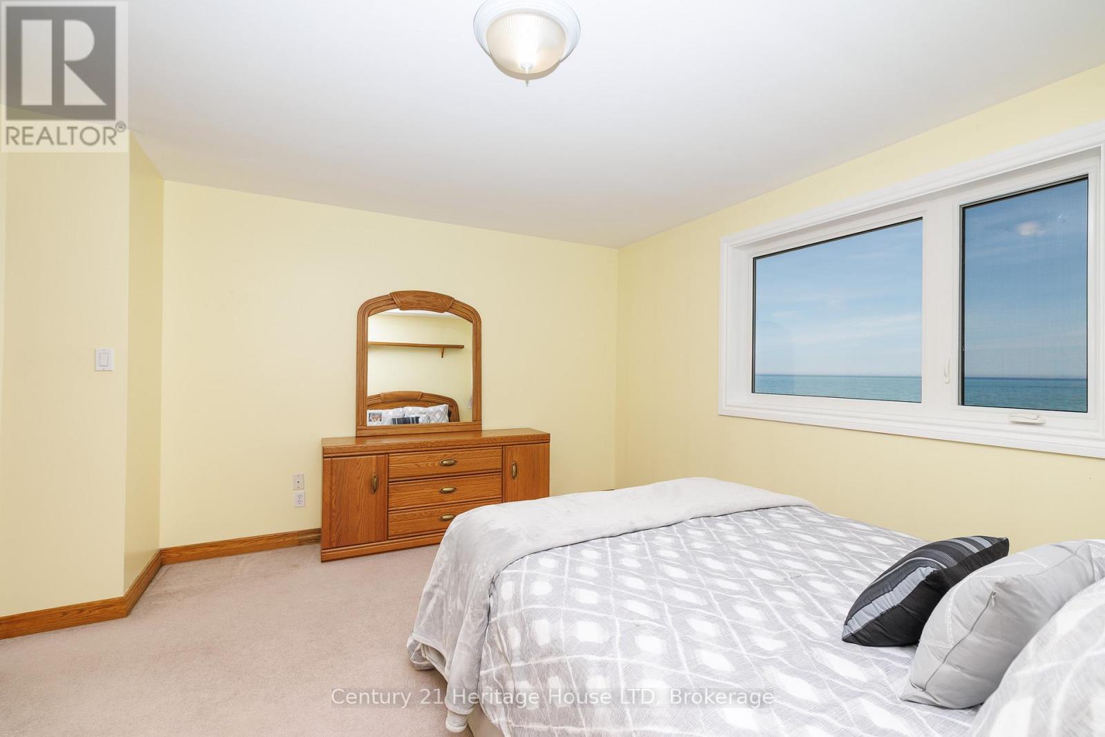 6 Jacob's Landing Property Photo 26