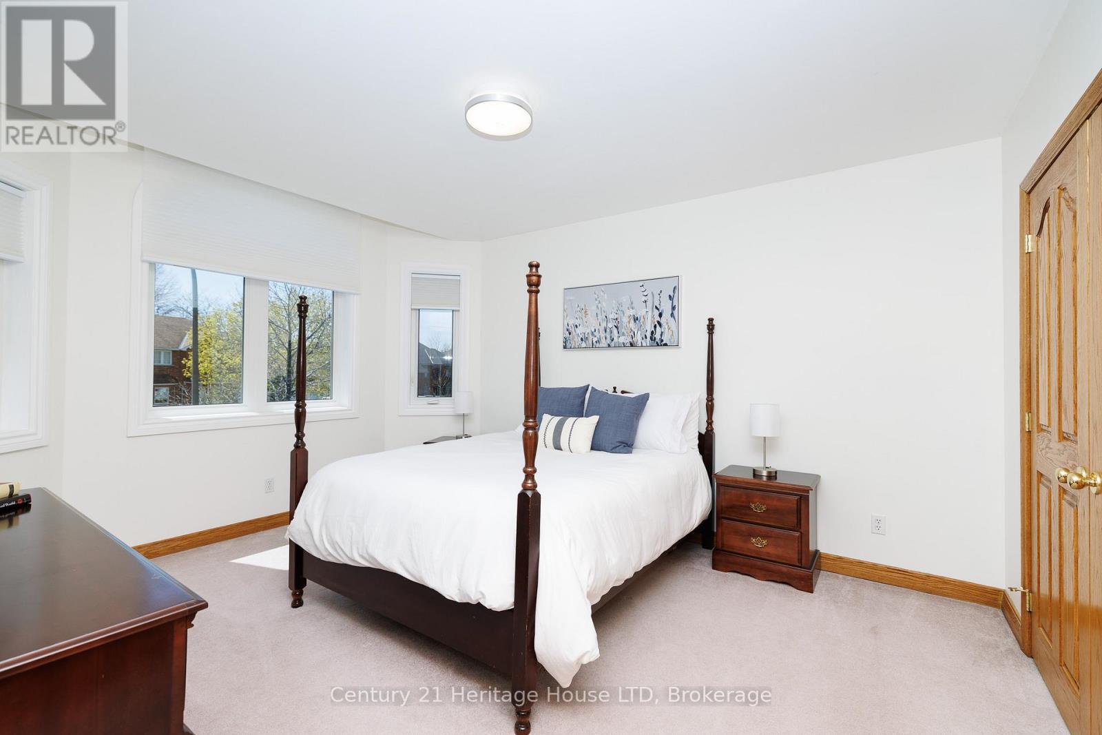 6 Jacob's Landing Property Photo 27