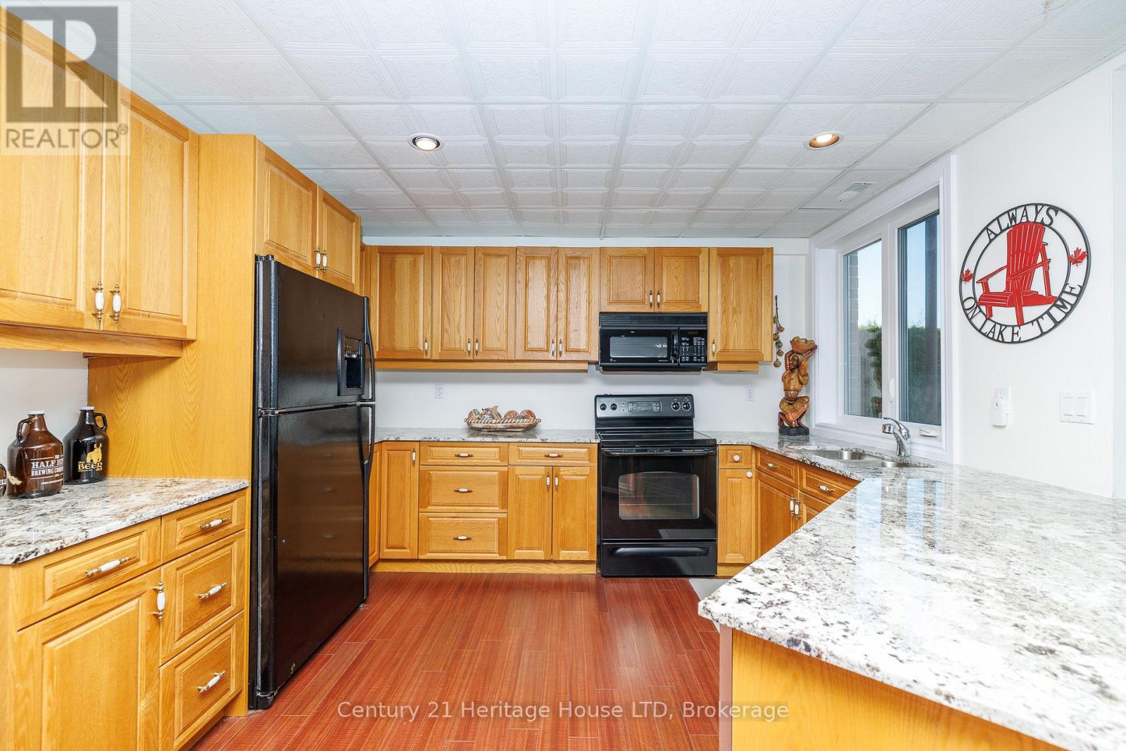 6 Jacob's Landing Property Photo 30