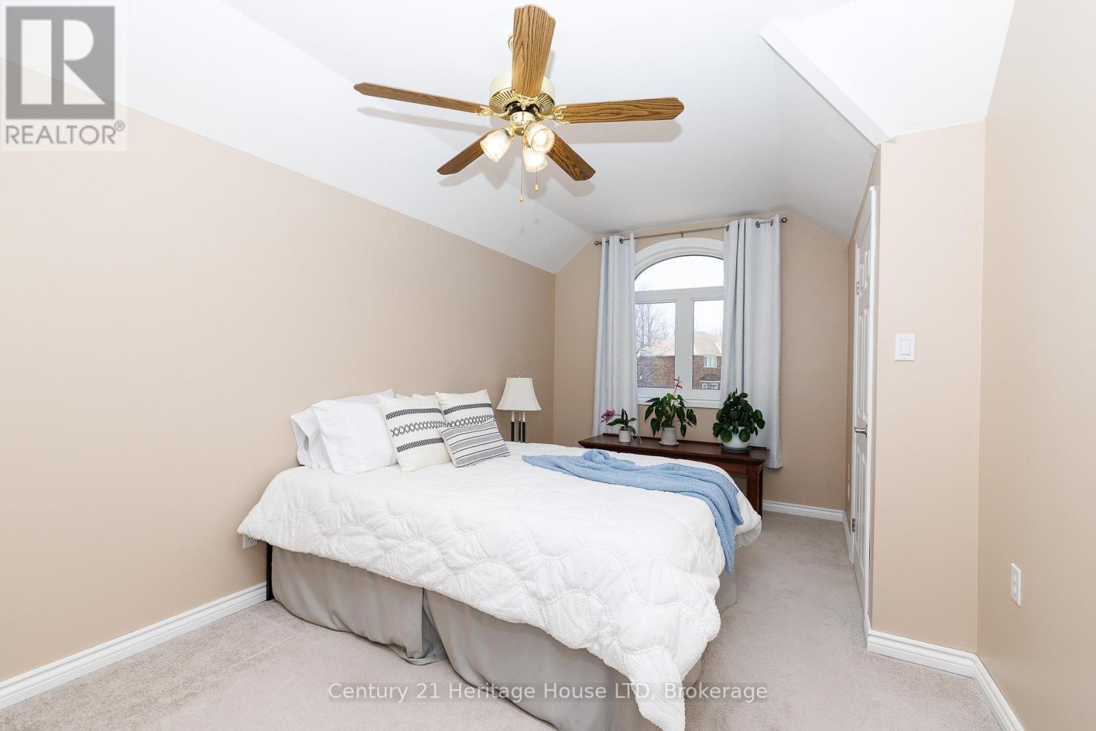 6 Jacob's Landing Property Photo 36