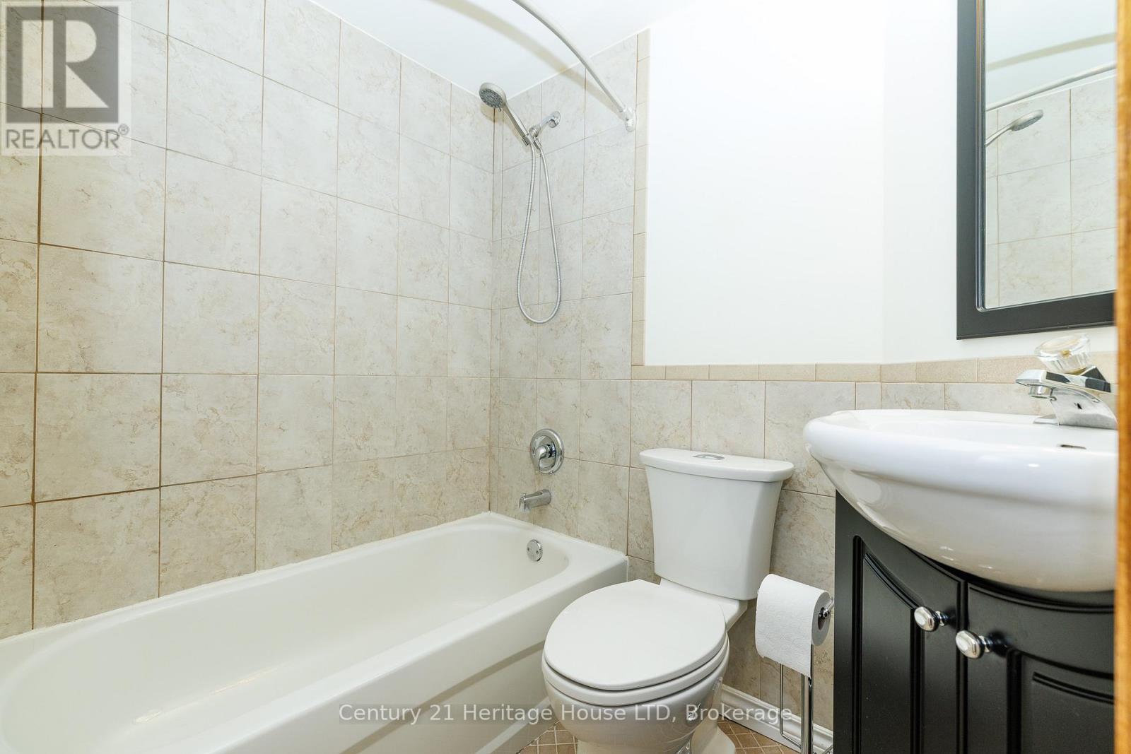 6 Jacob's Landing Property Photo 39