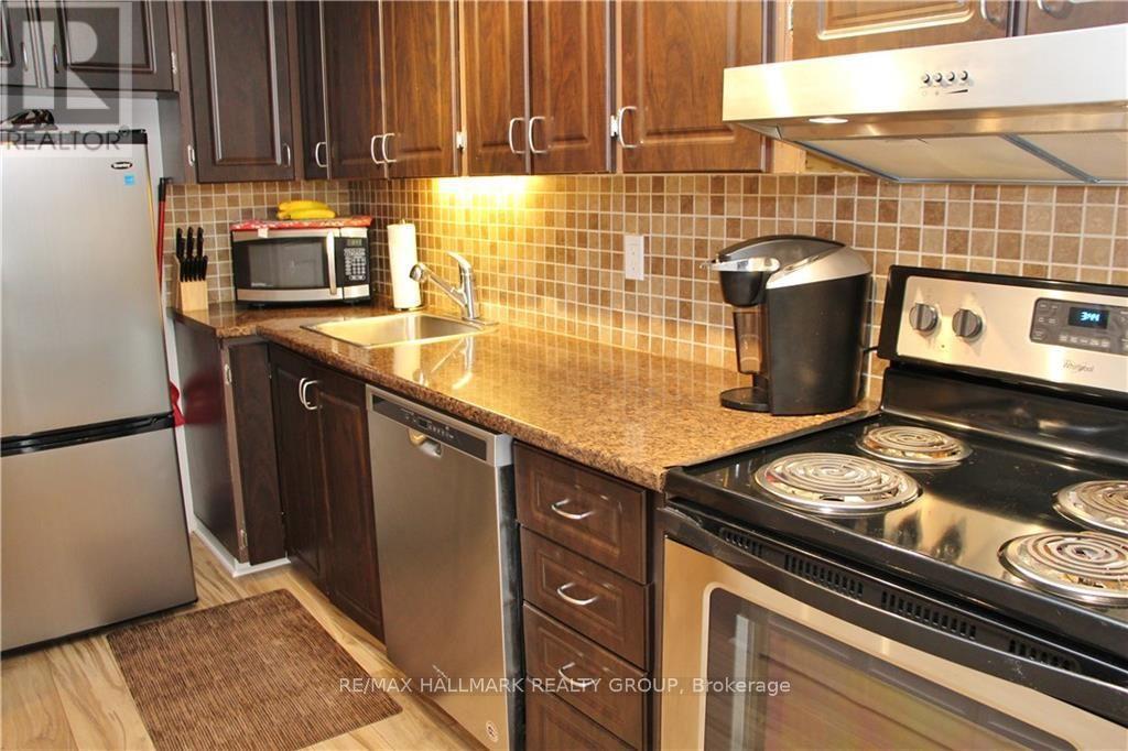 4 - 14 Sweetbriar Circle Property Photo 10