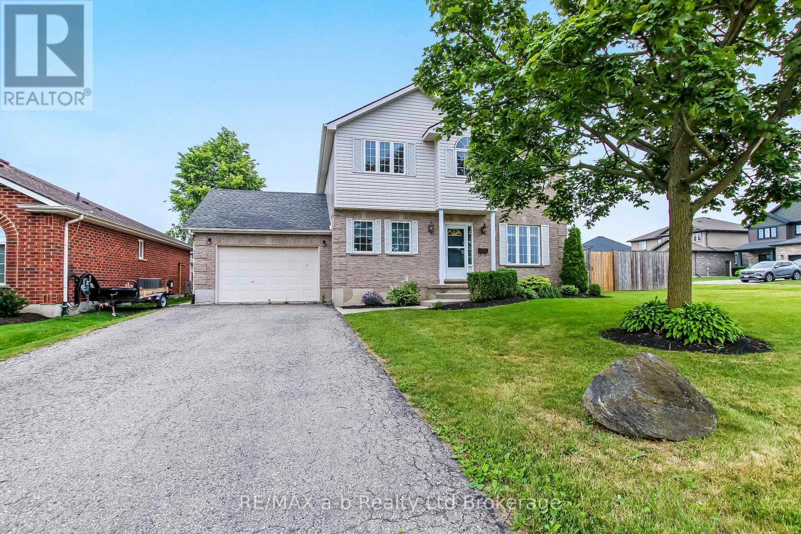 39 PRIMROSE DRIVE