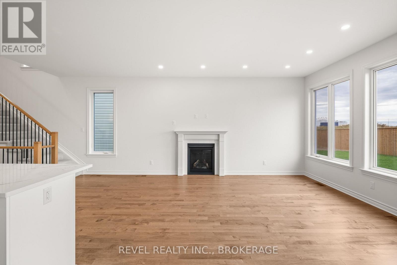 1075 Barrow Avenue Property Photo 8
