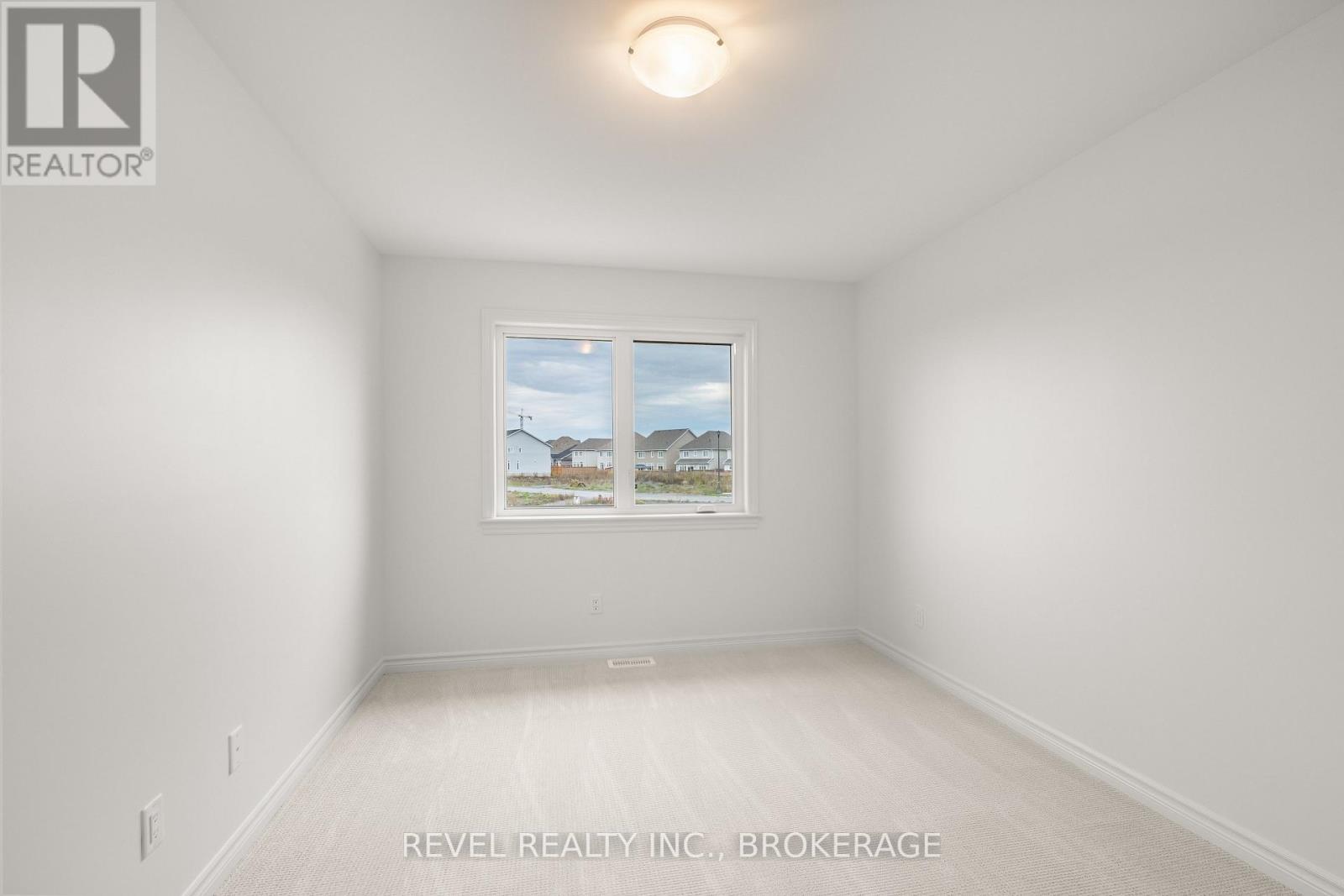 1075 Barrow Avenue Property Photo 27