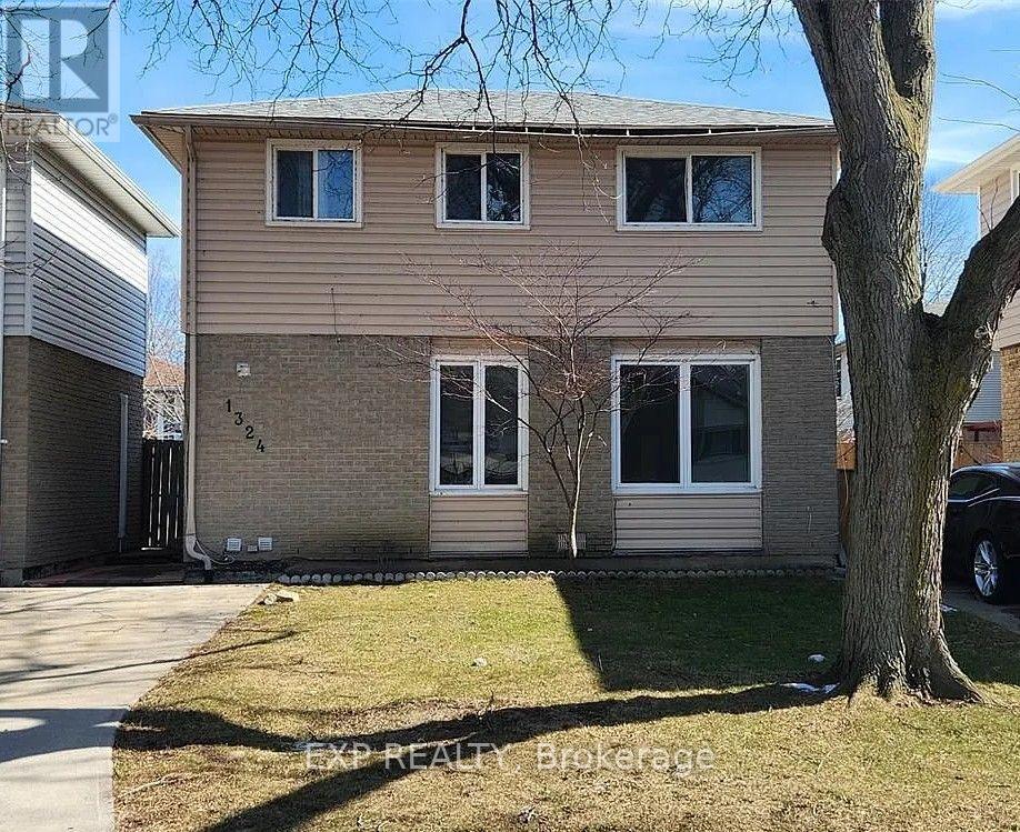 1324 COPPERFIELD PLACE Property Photo 1
