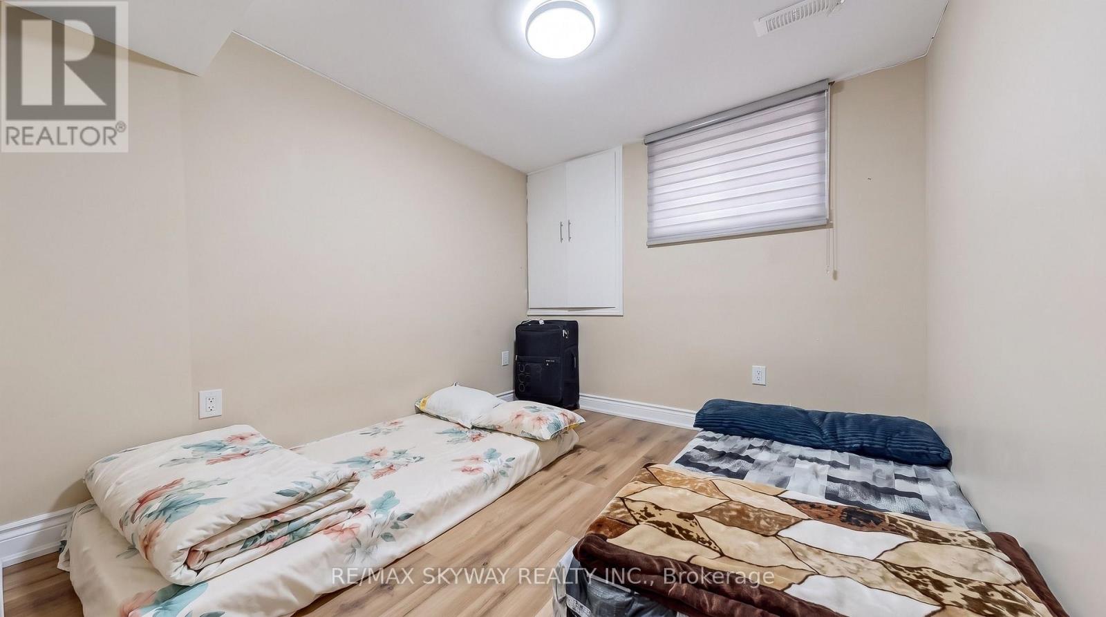 42 Newbury Drive Property Photo 39