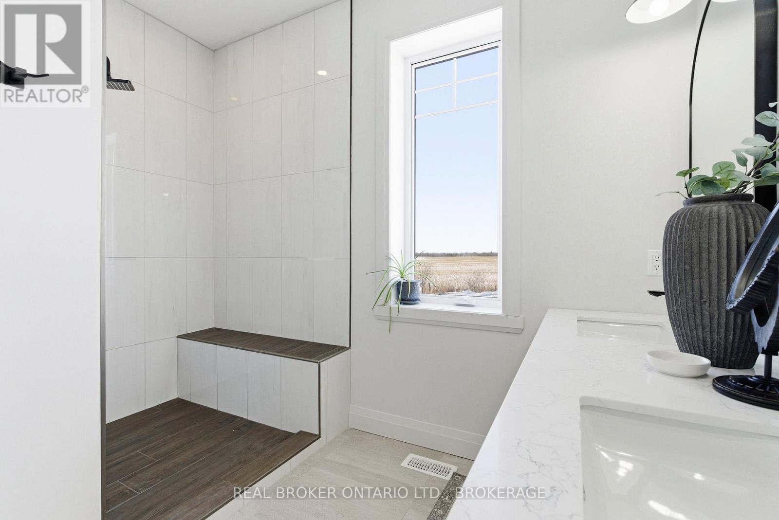 16119 Eamer Road Property Photo 18