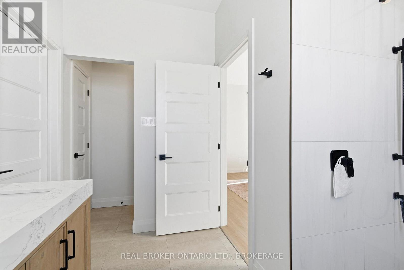16119 Eamer Road Property Photo 19