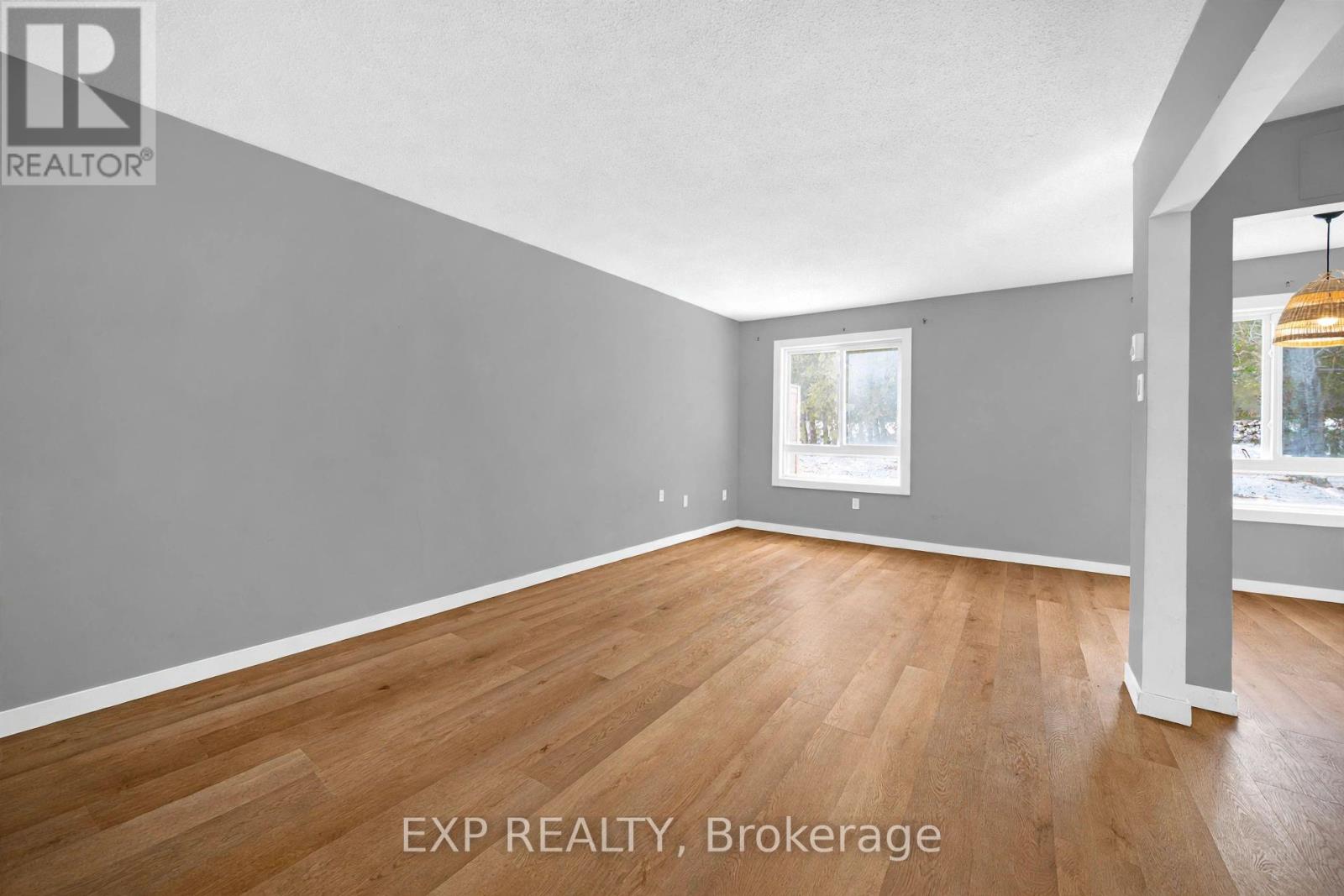 11k - 2080 Ogilvie Road Property Photo 2