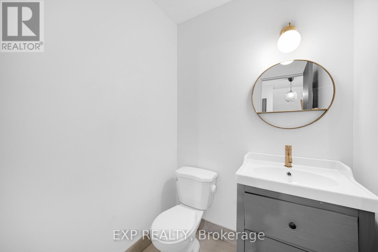 11k - 2080 Ogilvie Road Property Photo 9