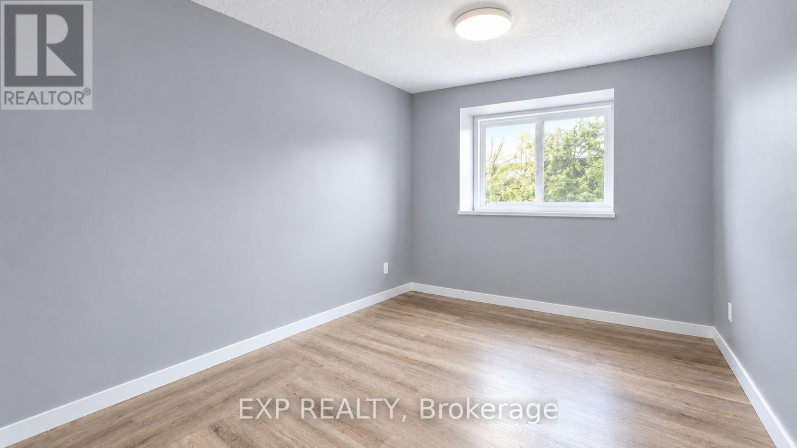 11k - 2080 Ogilvie Road Property Photo 15