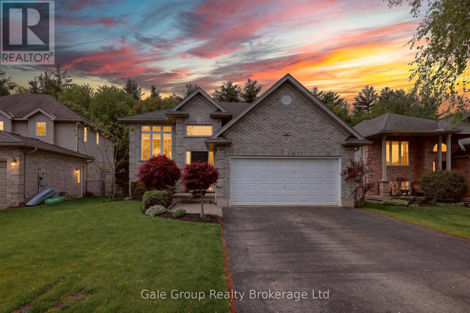 89 Woodvale Drive Property Photo 2