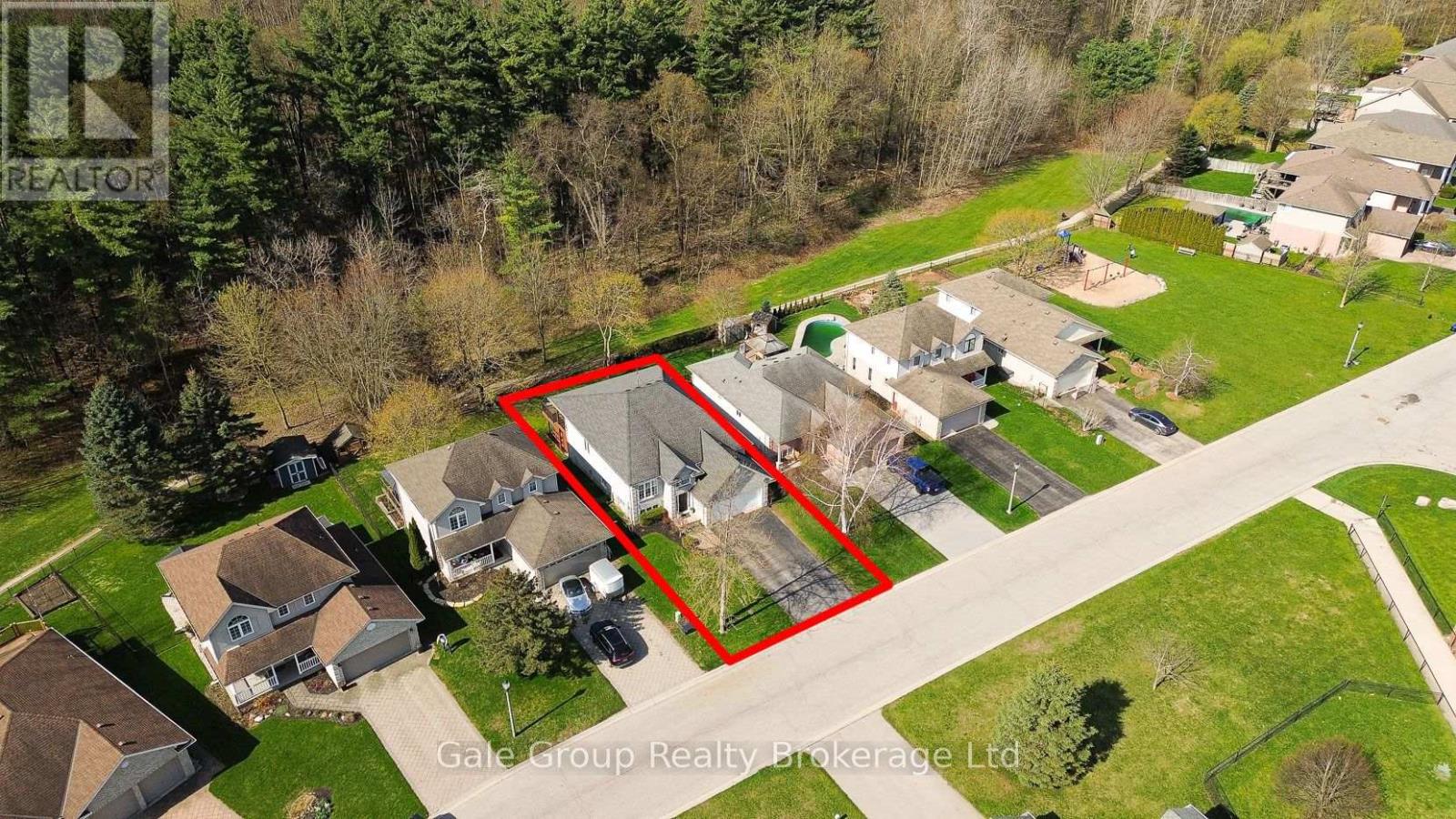 89 Woodvale Drive Property Photo 4